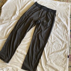 Lululemon men’s medium warm-up pants with cargo pocket.
